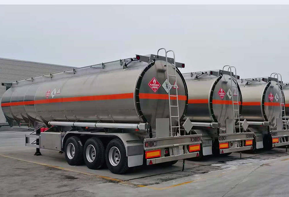 2 Axles 3 Axles Tri Axle Fuel Tanker Trailer Capacity 42000L 11000 Gallon