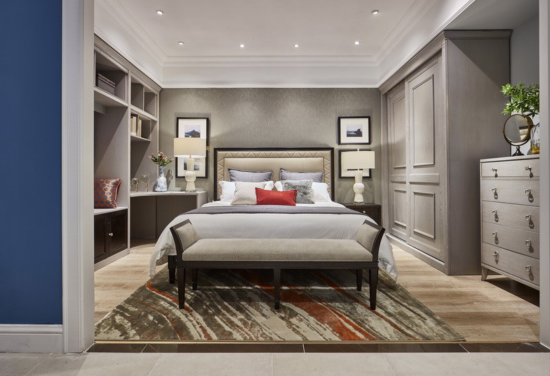 Oak Wood Bed Furniture Set In American Style Design For Luxury House Bedroom with king size headboard panel