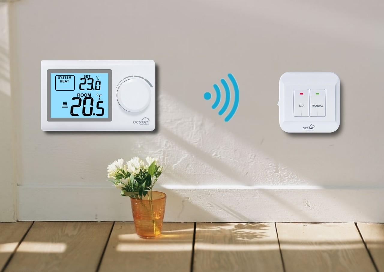 Large LCD Screen White Color Wireless Digital Room Thermostat With NTC Sensor