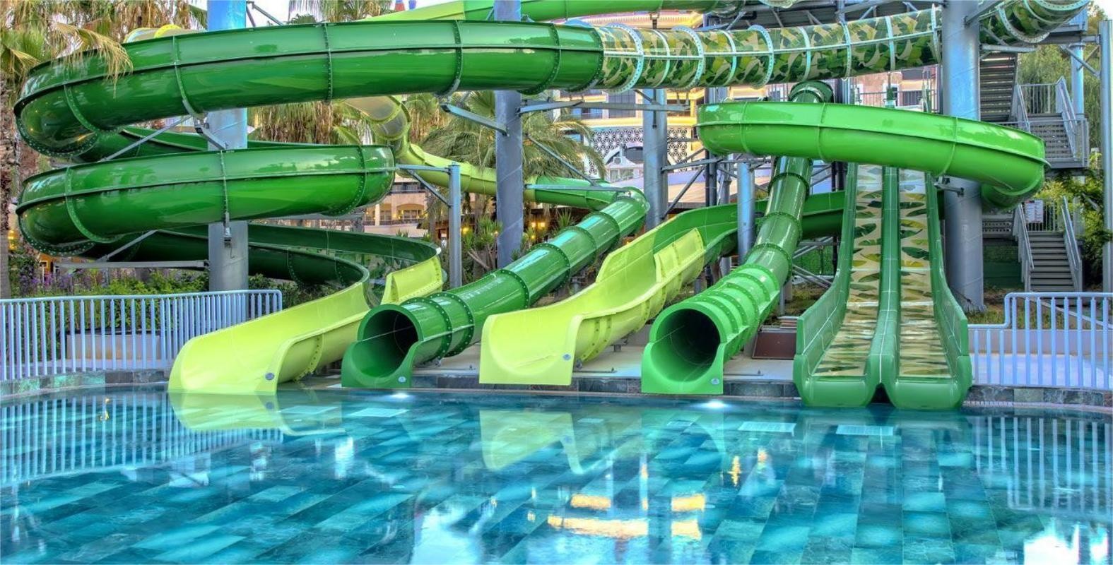 ODM Outdoor Water Park Equipment Games Accessories Fiberglass Slides For Children