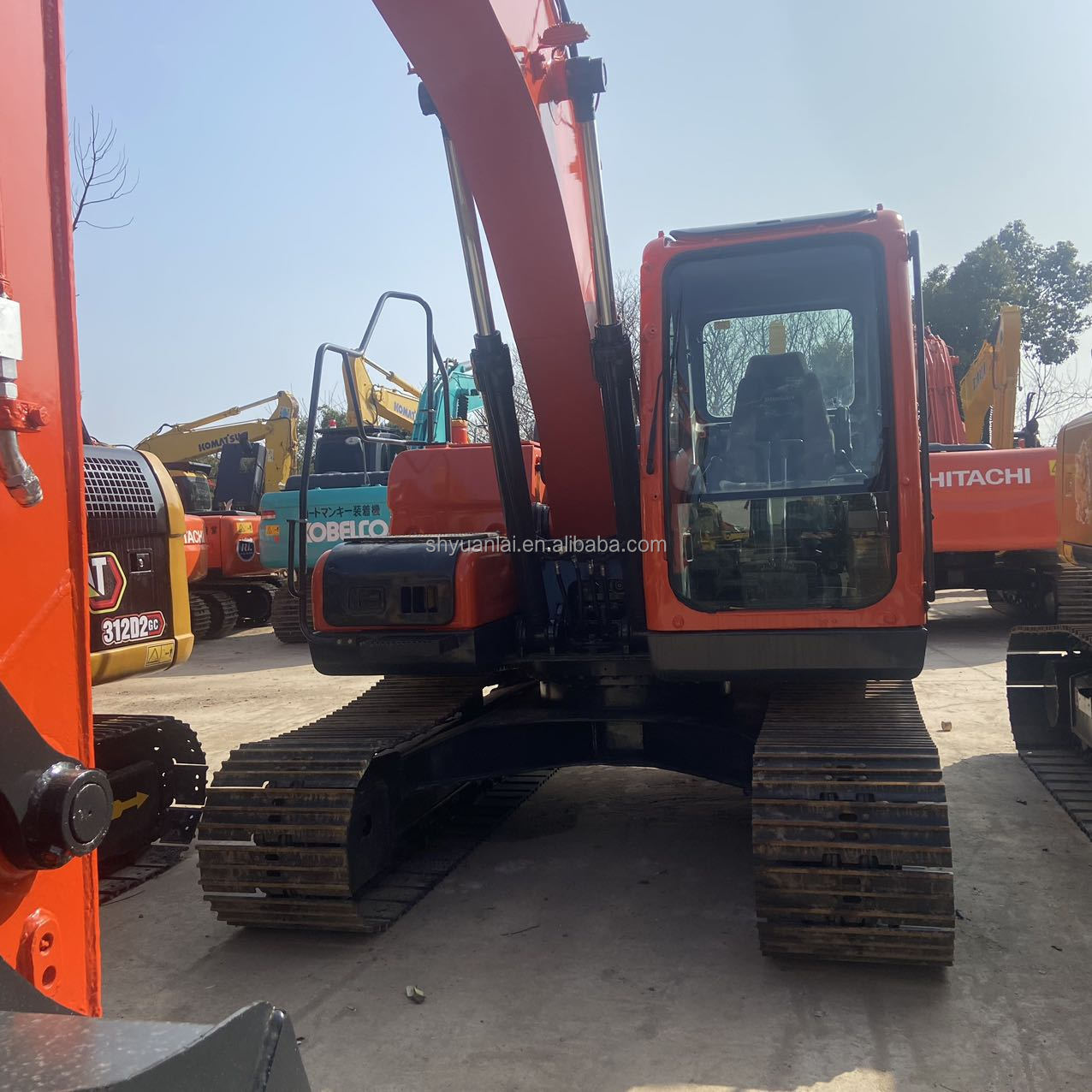 14000 KG Doosan DX140 Excavator Used Doosan DX225 Excavator with 0-2000 Working Hours