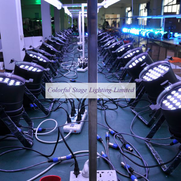 24x10W Quad color 4 in 1 LED Par Can (9).JPG