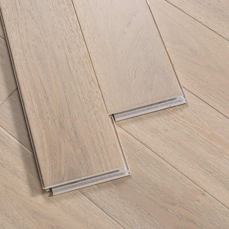 Three Layer Engineered Wood Flooring 20mm European Oak with Black Embossed Finish