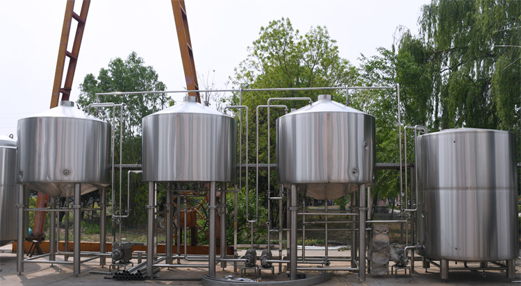 Silver Color 80KW 380V 500L Micro Beer Brewing System