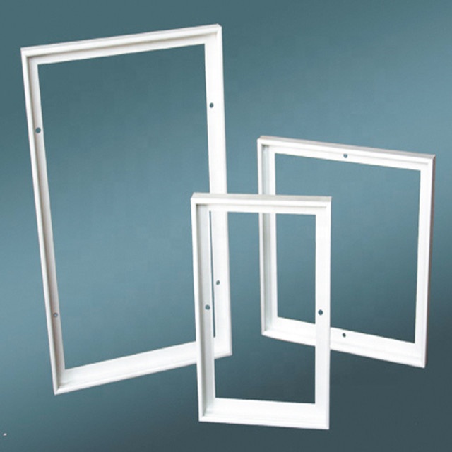 Square T3-T8 Solar Panel Aluminium Frame Lightweight Long Working Life