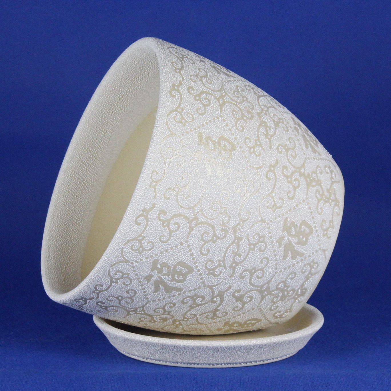 Durable And Versatile Ceramic Pots Glossy Finish For Living Room