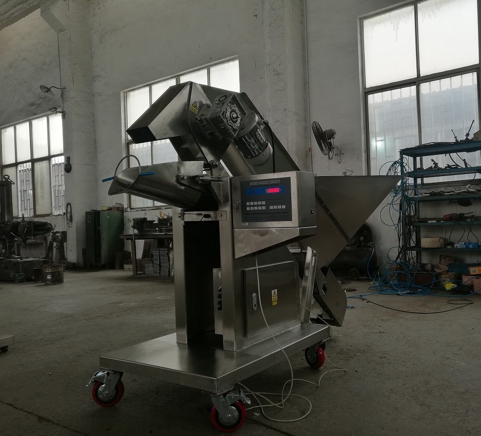 Potato / Garlic / Vegetable Weighing Scale , Crayfish Weighing And Filling Machine
