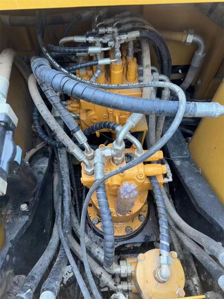 Used Sany SY155W Wheel Excavator with 0.6m3 Bucket Capacity and 3600 Working Hours