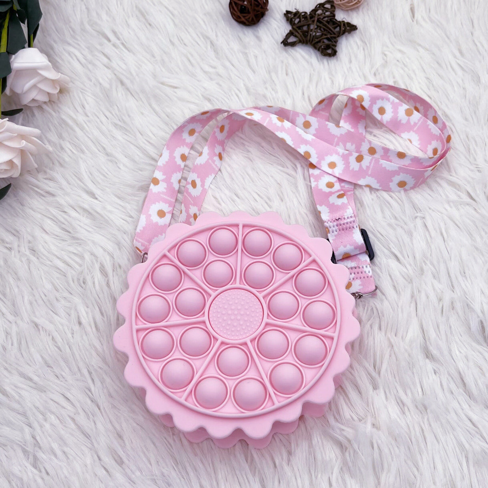 Kawaii Crossbody Bag Cute Shoulder Bag Cartoon Silicone Bag Pop Purse Wallet Bag Girls Birthday Gift Lovely Accessories