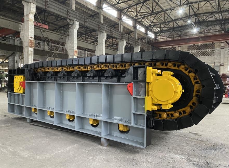 Heavy Feeding Equipment Apron Plate Feeder With 11kw Motor Stainless Steel
