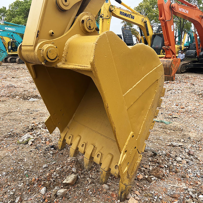 326 Used Caterpillar Excavators 26 Tonnage 1.54m3 Bucket Capacity