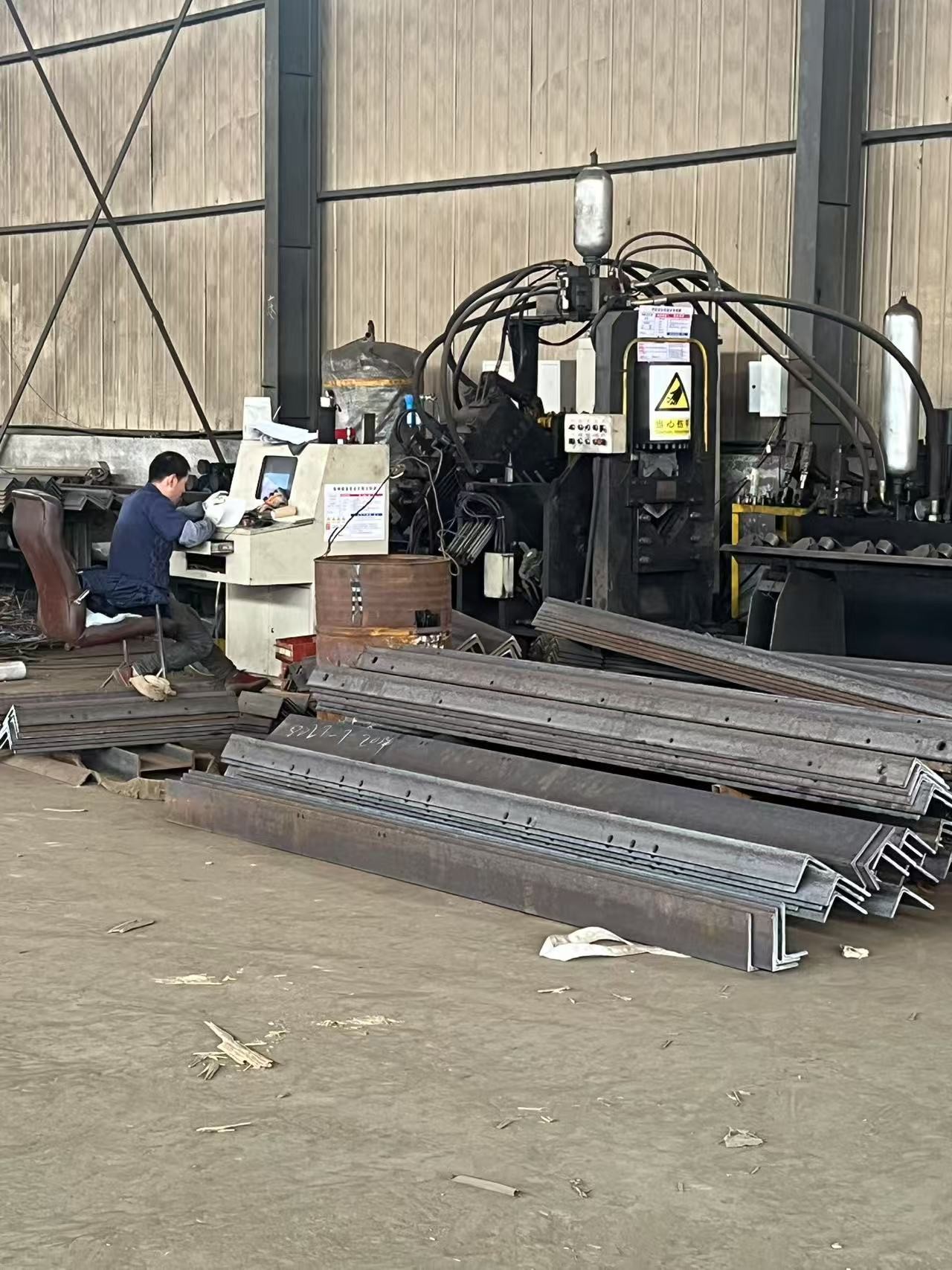 Hot Rolled Galvanised Steel Lintels for Industrial Buildings and Constructions