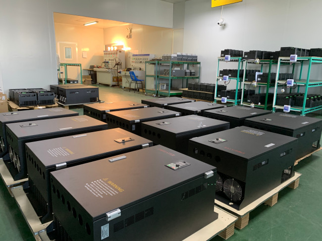 0 To 3000Hz 75KW Variable Frequency Inverters 150A Ac Motor Inverter