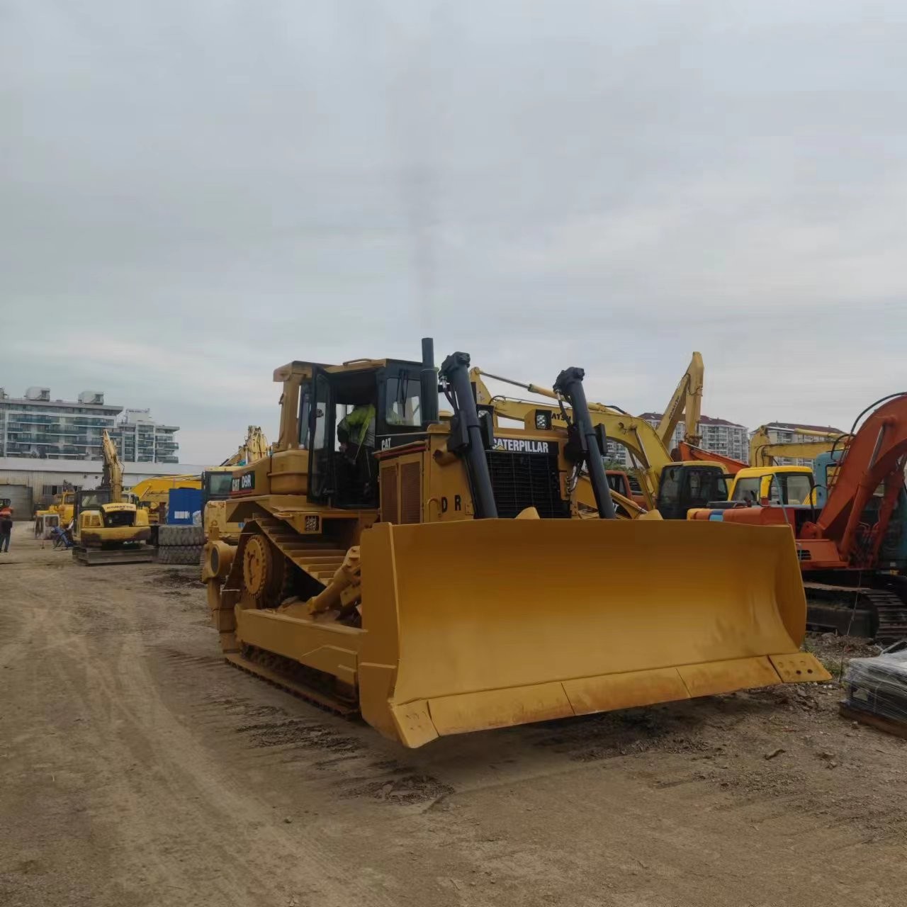 Integrated Used Bulldozer CAT D9R Excavation Machine