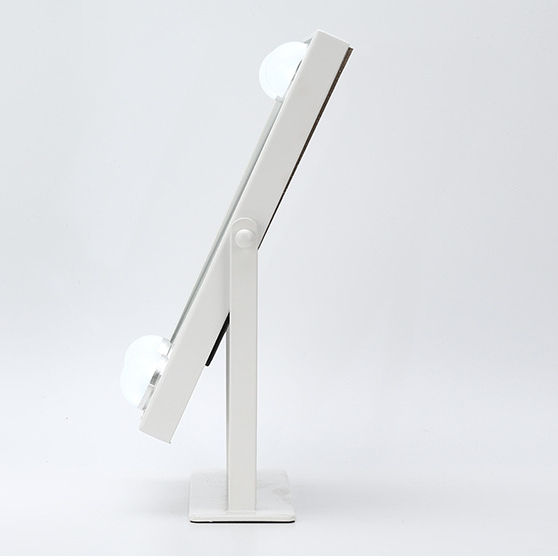 Everyday Fashion Design Style Lady Dressing Cute Portable Makeup with LED Light Mirror