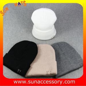 China AK17016 Sun Accessory promotion cheap knitted beanie caps and hats  ,caps in stock MOQ only 3 pcs on sale