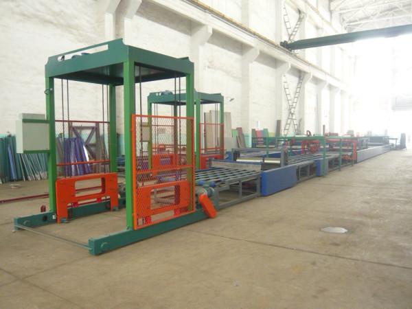 Light Weight Heat Resistant Wall Panel Roll Forming Machinery For Building Mould