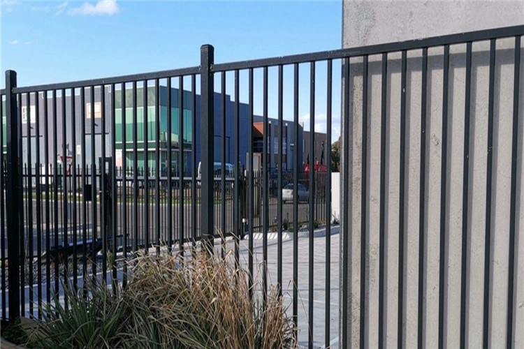 Powder Coated Tubular Steel Fence 75X75mm For Residential