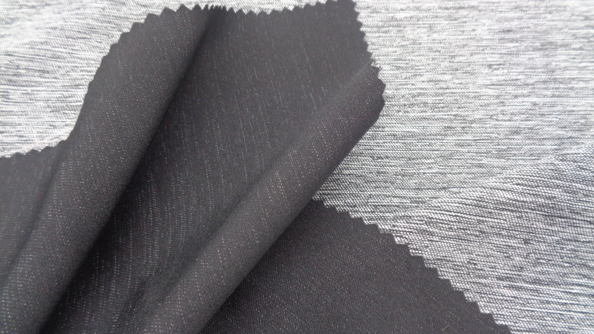 Breathable Sports Clothing Fabric 70% Nylon 25% Polyester 5% Spandex