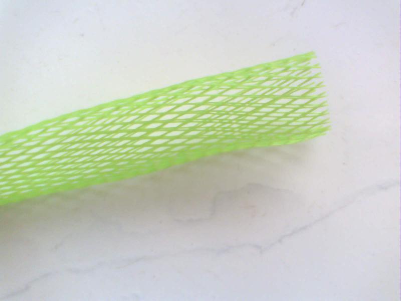 Red Elastic Plastic Protective Sleeve Nets for Flowers Customized Processing Service