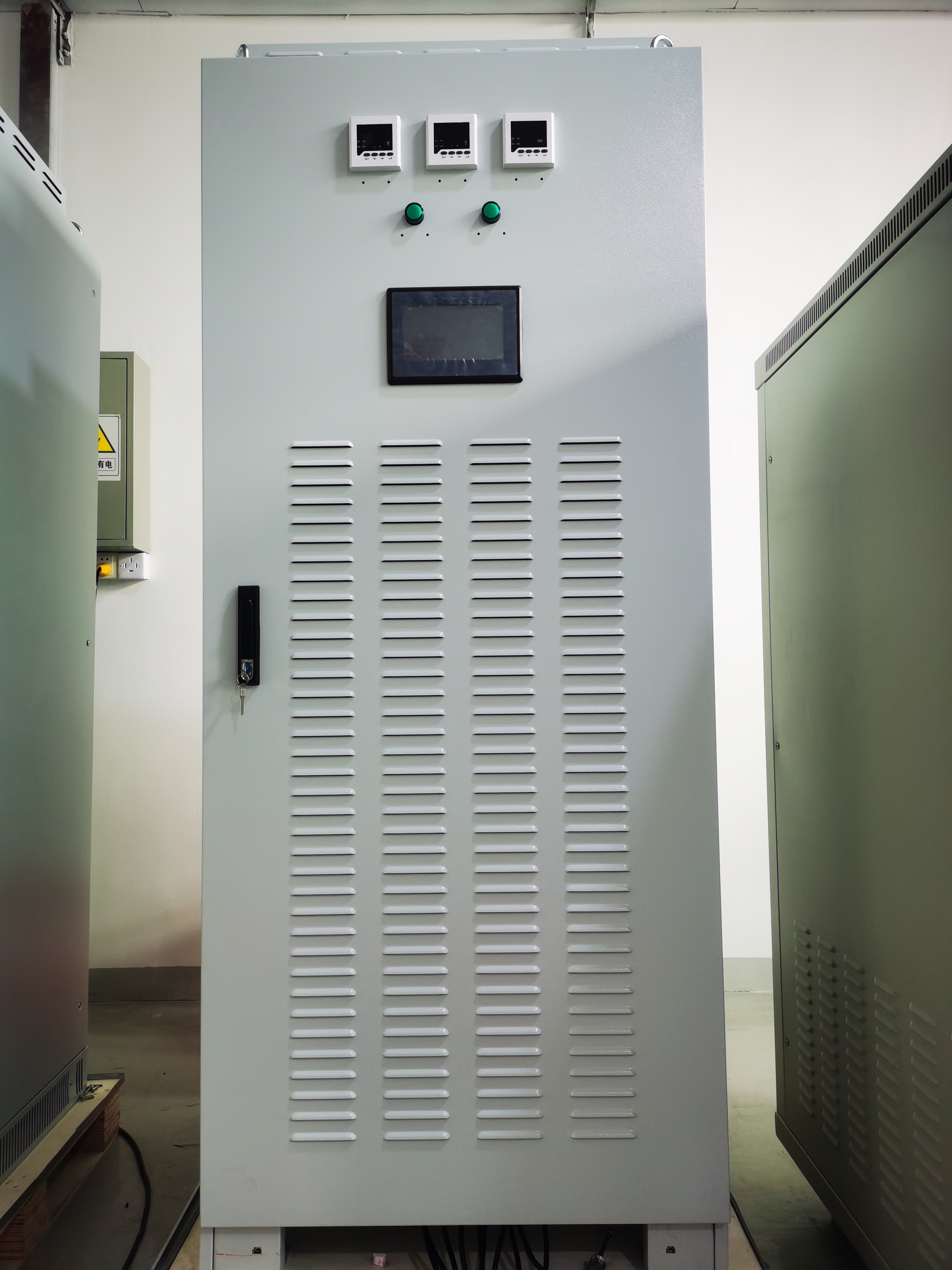 3 Phase 10KVA 8KW Online UPS Systems With External Battery Backup