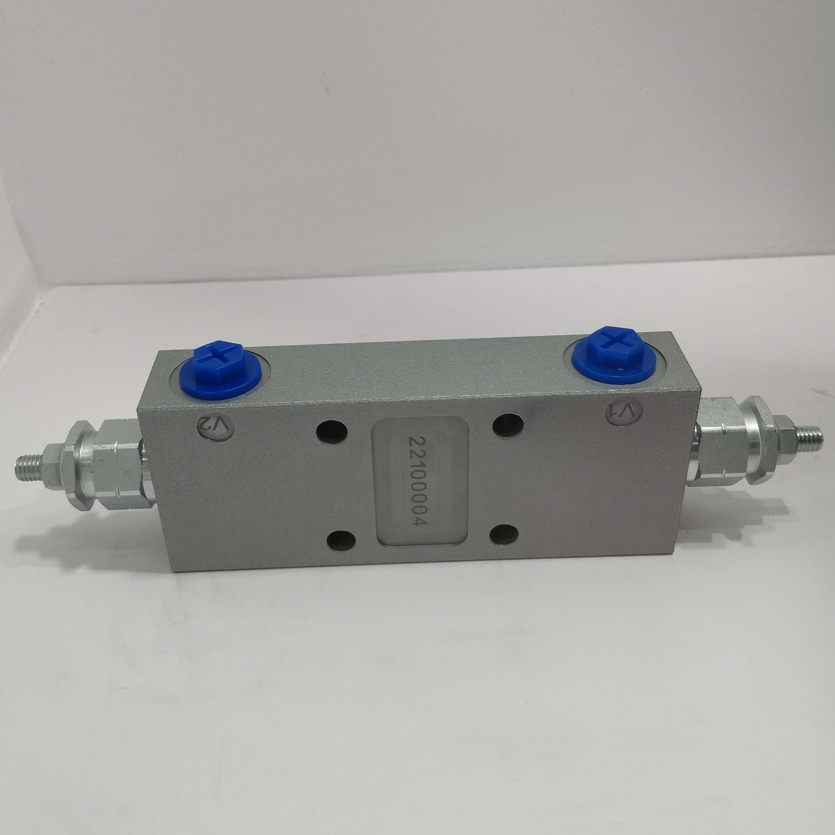 High efficency VBCD-DE A two-position, six way Steel 350bar / 210bar Rated Pressure