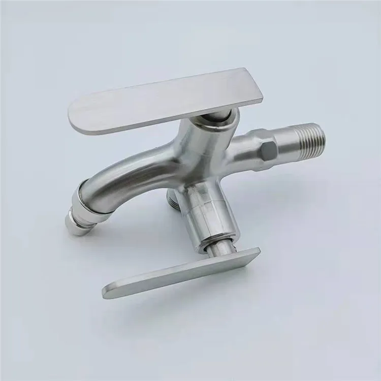 304 Stainless Steel Monochrome Single Lever Kitchen Faucet With Single Outlet Sink