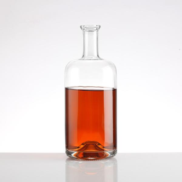 700 ml 750 ml Nordic Empty Rum Whisky Vodka Spirit Glass Liquor Bottle With Cork
