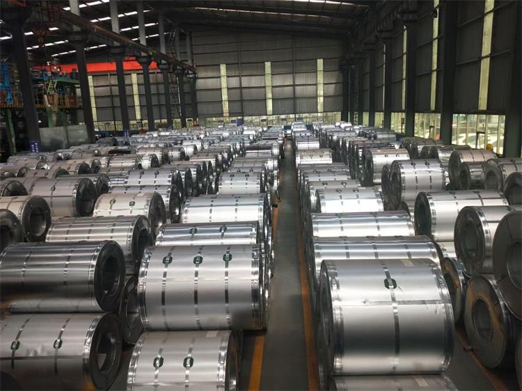 Cutting Sheets JIS G3302 SGCC Zinc Coated 0.3mm GI DX51D Z250/Z140 Galvanized Steel Coils for Various Industrial Uses