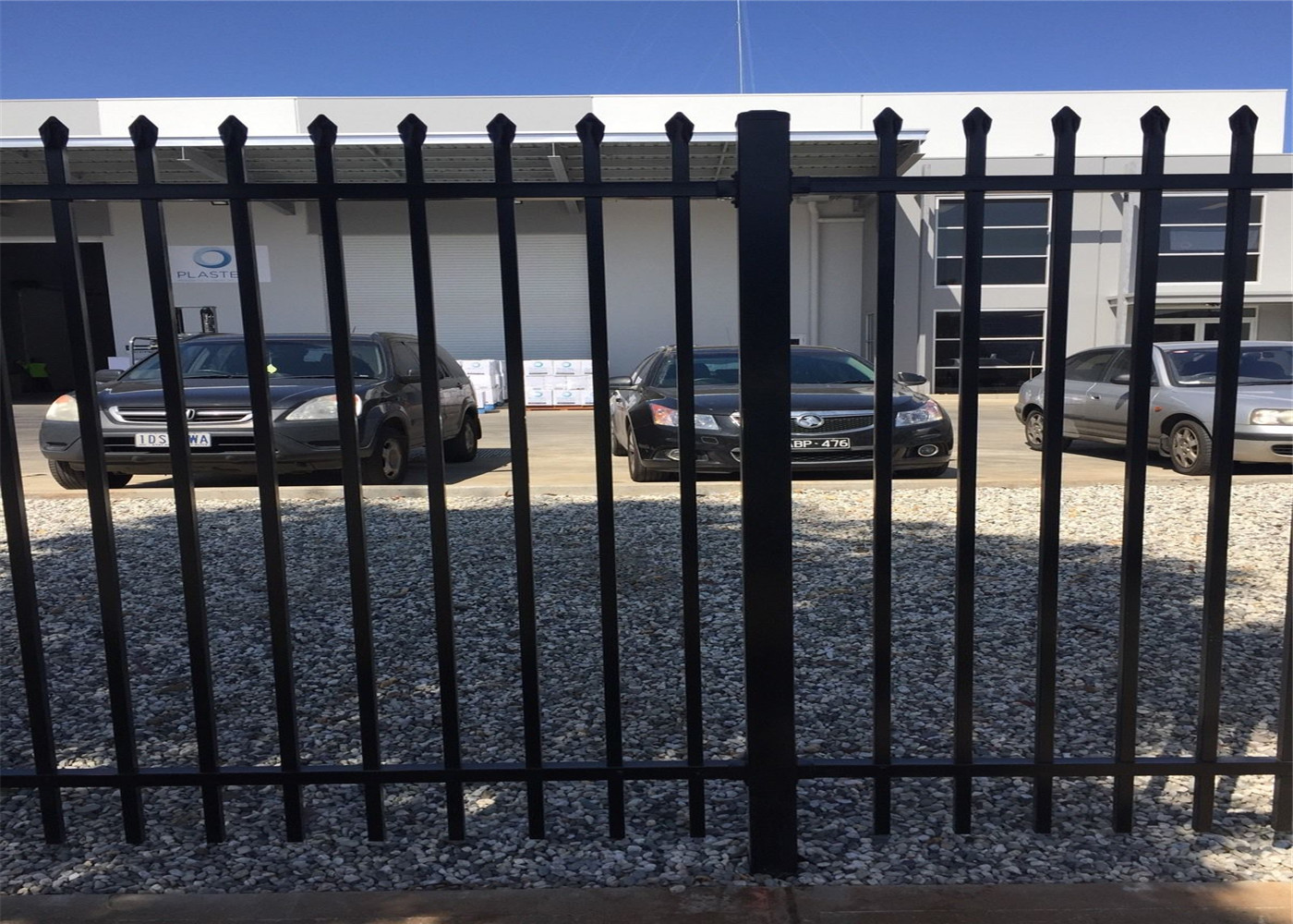 Steel Tubular Fence Panels 1.2m*2.4m Rail 40mm *2.00mm 25mm*1.2mm Spacing 100mm silicon bronze& stainless steel welding