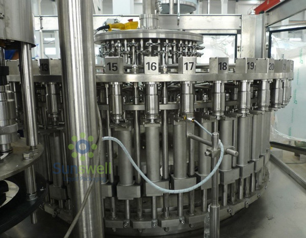 Rotary Multi-Head Hot Filling Machine , milk packing machine