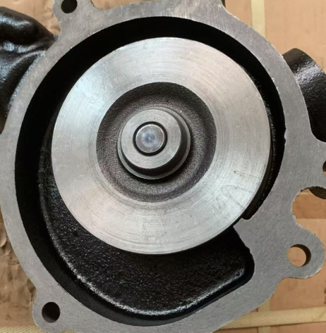 Mitsubishi Engine Parts 6D16 Water Pump 6D31 6D34 Part No. ME993520