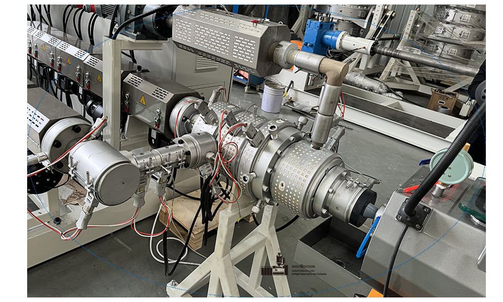 HSJ-65/33 20-63mm HDPE Pipe Making Machine / HDPE Pipe Manufacturing Plant Customized