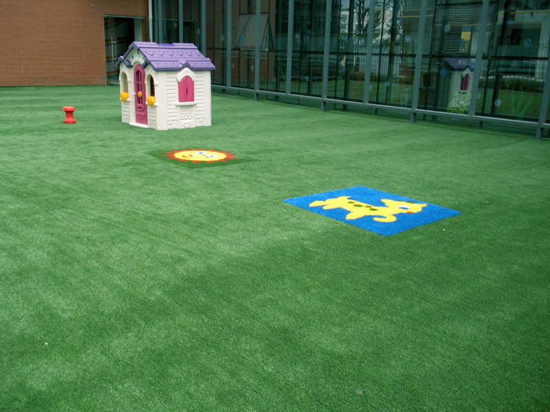 Playgrass Soft Garden Synthetic Turf / Safe Kids Garden Fake Grass Small Garden
