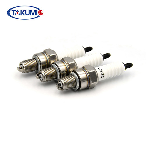 NGK CR7HSA CR7HS Z8/ Z9Y Denso IU22 IUF22 UR4AC Motorbike Spark Plug for 80cc-110cc HERO HONDA Splendor