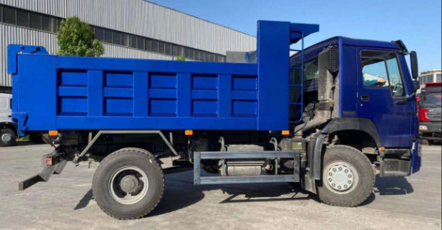 Howo Trucks For Sale Ghana Loading 16 Ton 300hp Much Powerful Left Hand Drive Euro 2