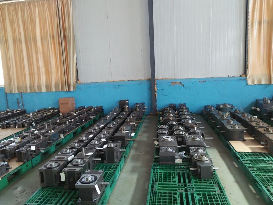 Horizontal Tilting Rotary Table High Accuracy Kms200 Index Cnc For Milling Projects