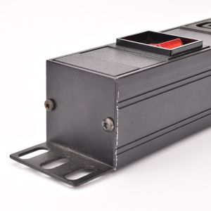 8 Way IEC Type PDU Extension Socket With On/Off Switch