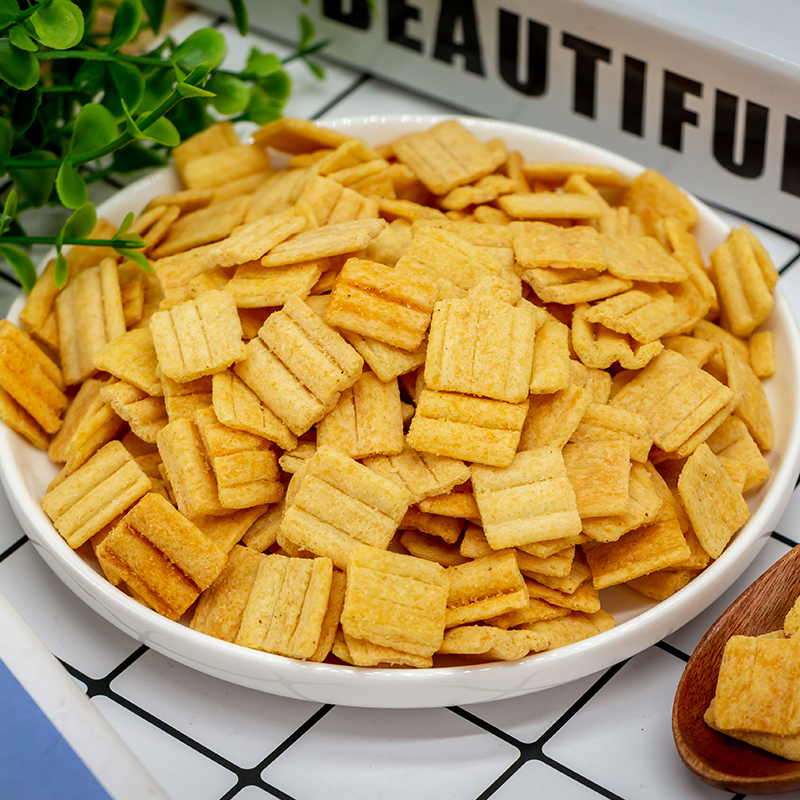 Hot sale Asian snack crayfish flavor rice crust snacks wholesale price rice crackers