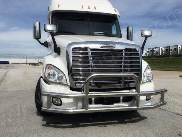 Factory Selling Heavy Duty Semi Truck 304SS Bumper Deer Guard for for VNL 2004