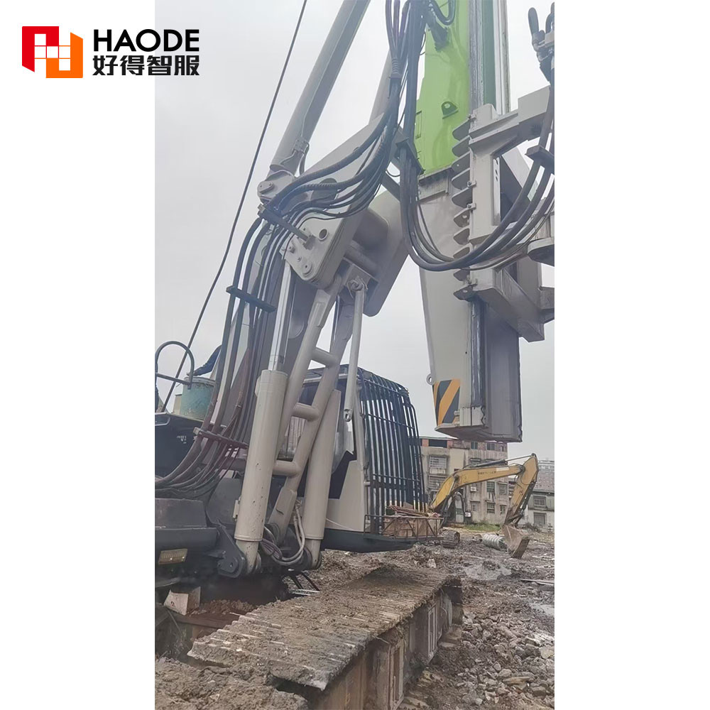 2017 Zr280c-1 Hydraulic Rotary Drilling Rig for Construction and Mining Sites Rotary Pile Drilling Machine
