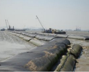 Smooth Surface Geotextile Dewatering Tubes For Sewage Sludge Dewatering