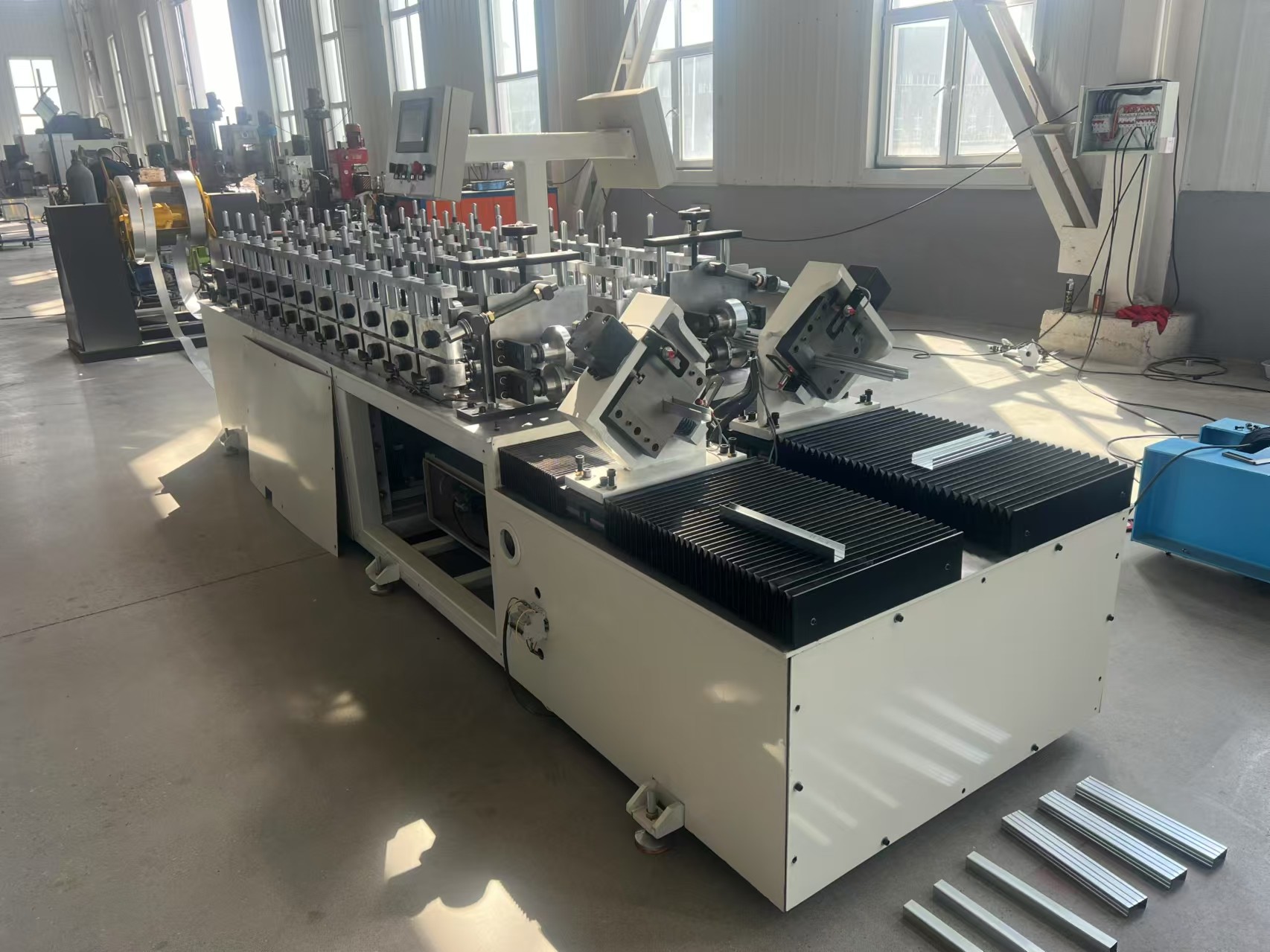 Two In One Keel Stud And Track Drywall Stud Roll Forming Machine