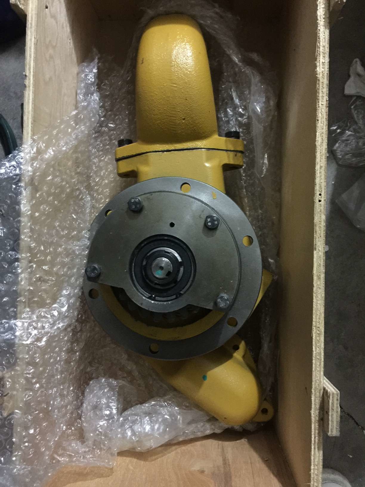 part No. :6124-61-1004 water pump use for komatsu D155A-1 D155A-2 S6D155