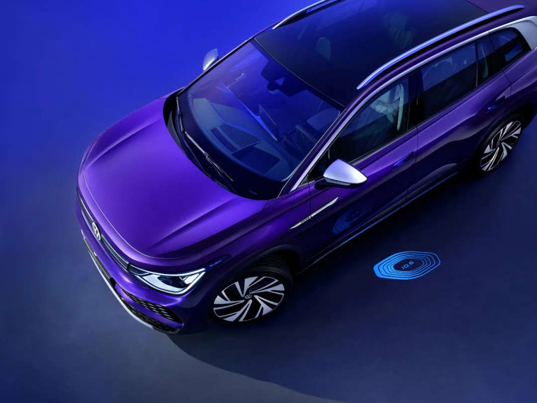 125KW EV Compact SUV VW ID4 X Pro New Energy Luxury Electric Vehicles 160Km/H
