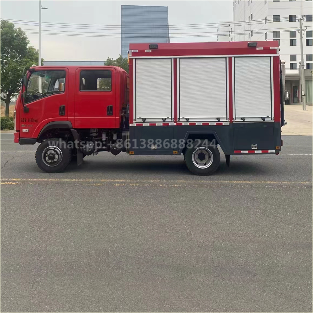 Dongfeng All-drive Equipment Transport Truck 4WD Emergency Trucks Emergency Transporter