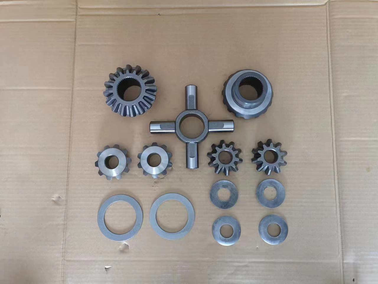 Rear Differential Final FTR ISUZU Drive Gear Set Side Gear 1415610640 Inner 41 Teeth Outer 16 Teeth