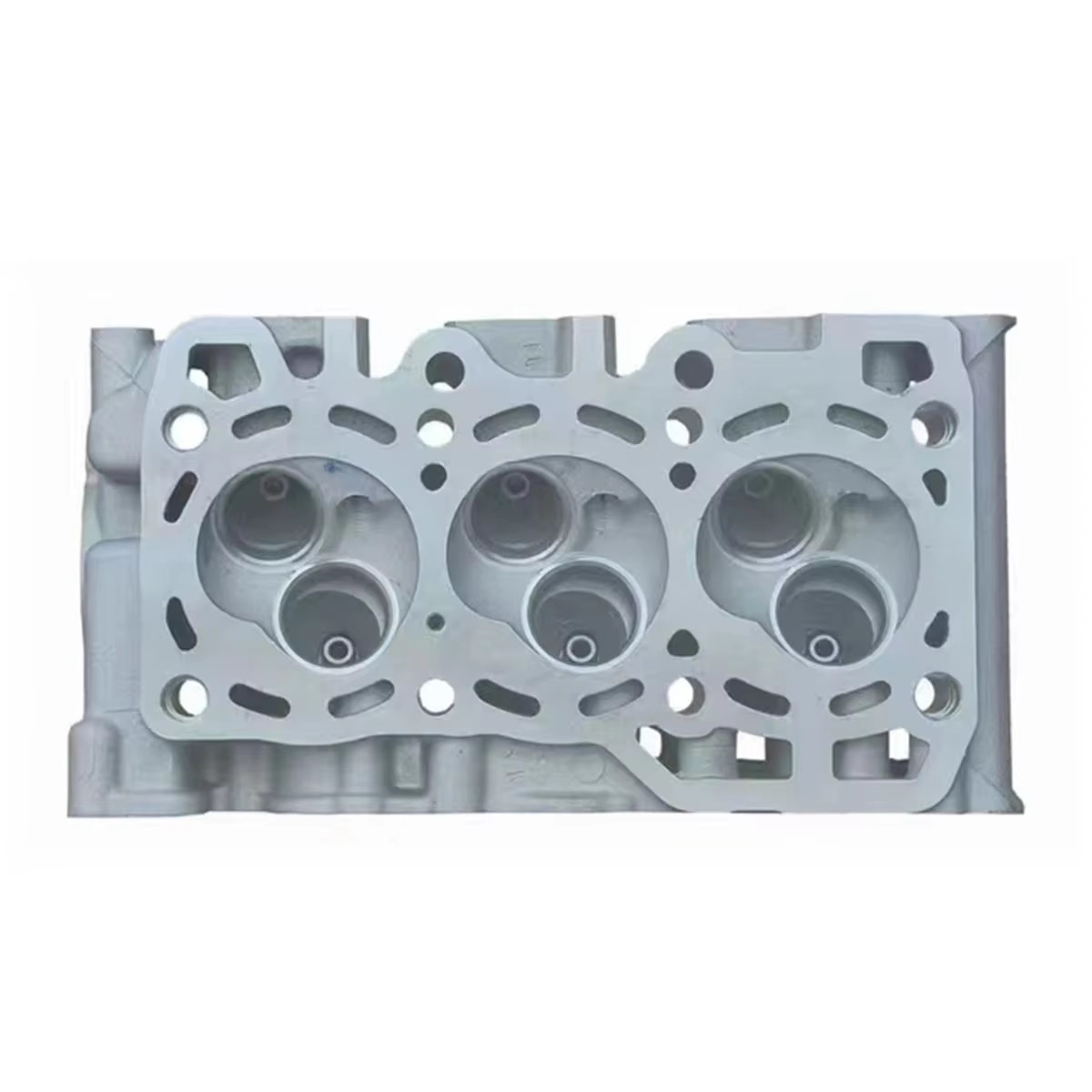 New Condition Auto Engine Parts Aluminum F8CV Cylinder Head Chevrolet Daewoo MATIZ Models 96316210 96642705 96642708 Auto Parts