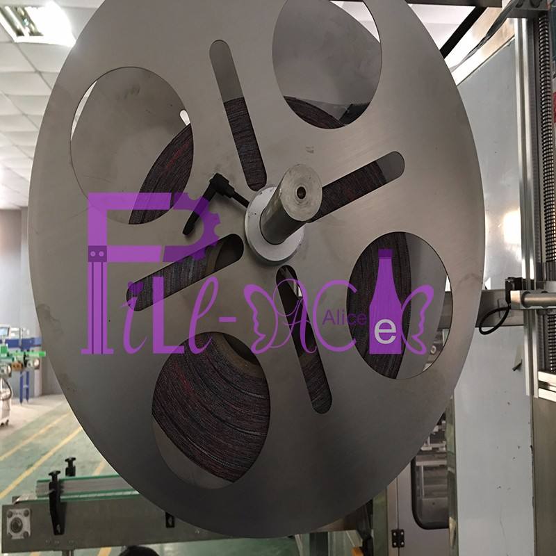 Double Head Stretch Sleeve Applicator Machine PLC Programmable Control