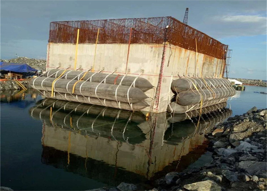 Ship Launching Inflatable Roller 8 Layers Marine Rubber Airbag